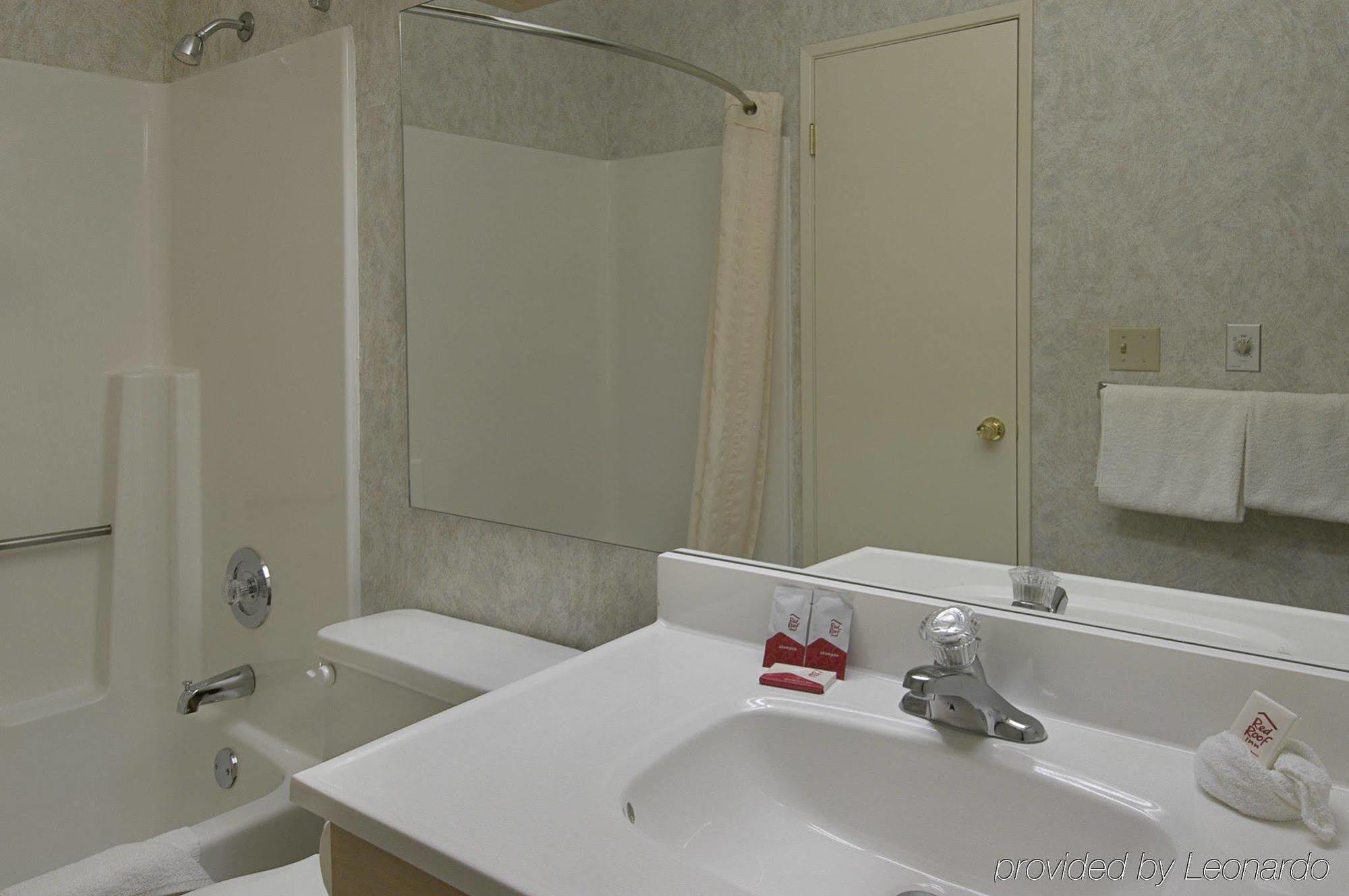 Mariposa Inn Victorville Δωμάτιο φωτογραφία
